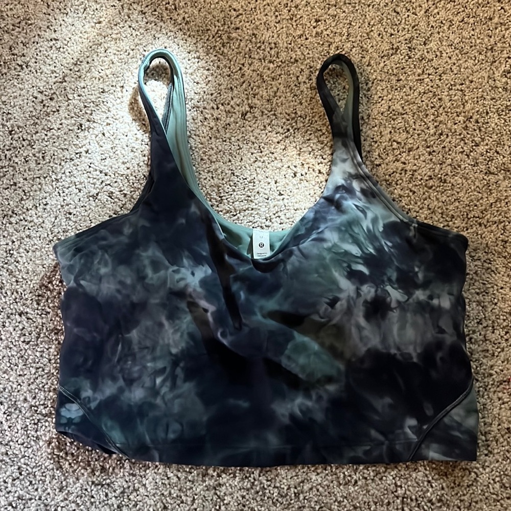 Lululemon bra